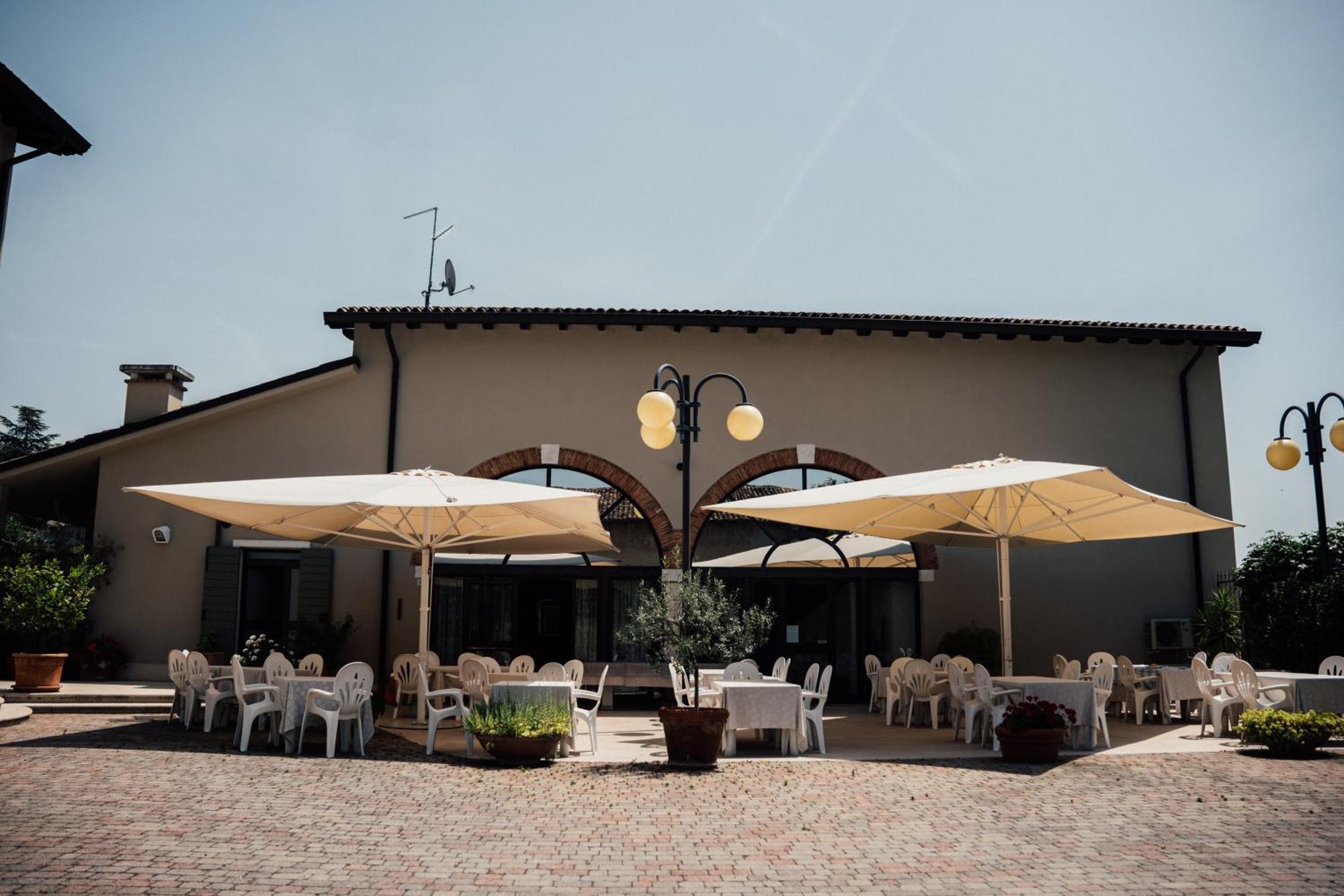 Albergo La Meridiana Castelnuovo del Garda Ngoại thất bức ảnh