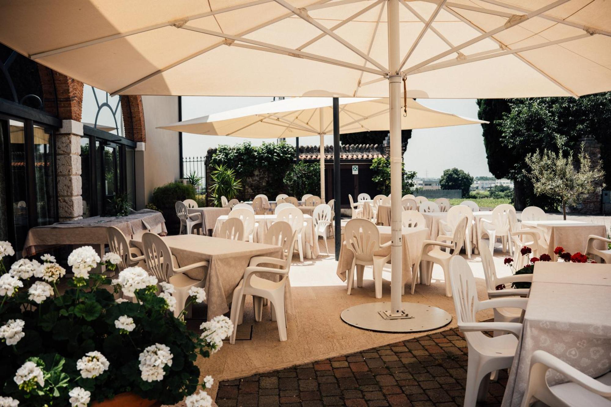 Albergo La Meridiana Castelnuovo del Garda Ngoại thất bức ảnh